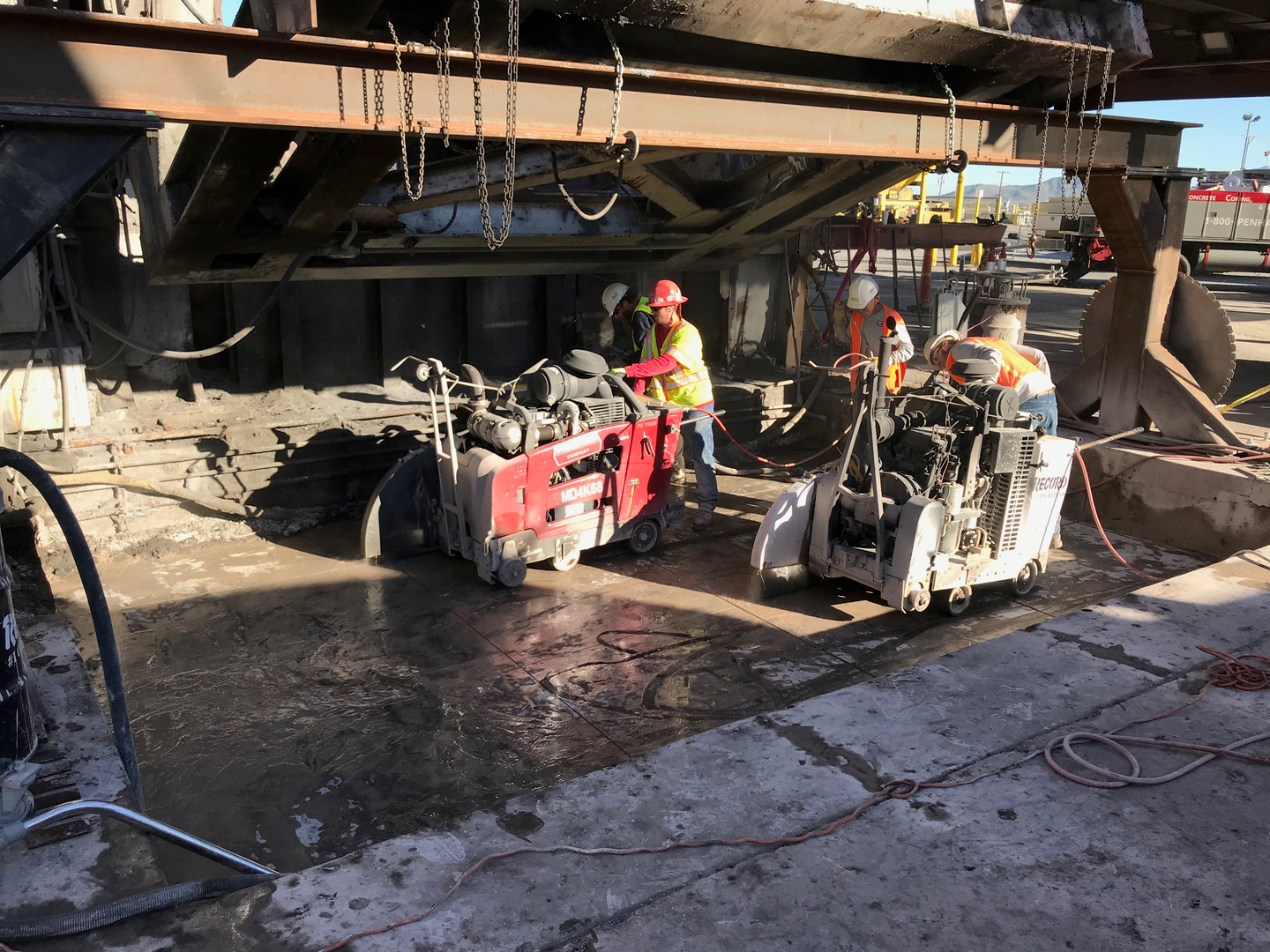 Double saw pit operation
